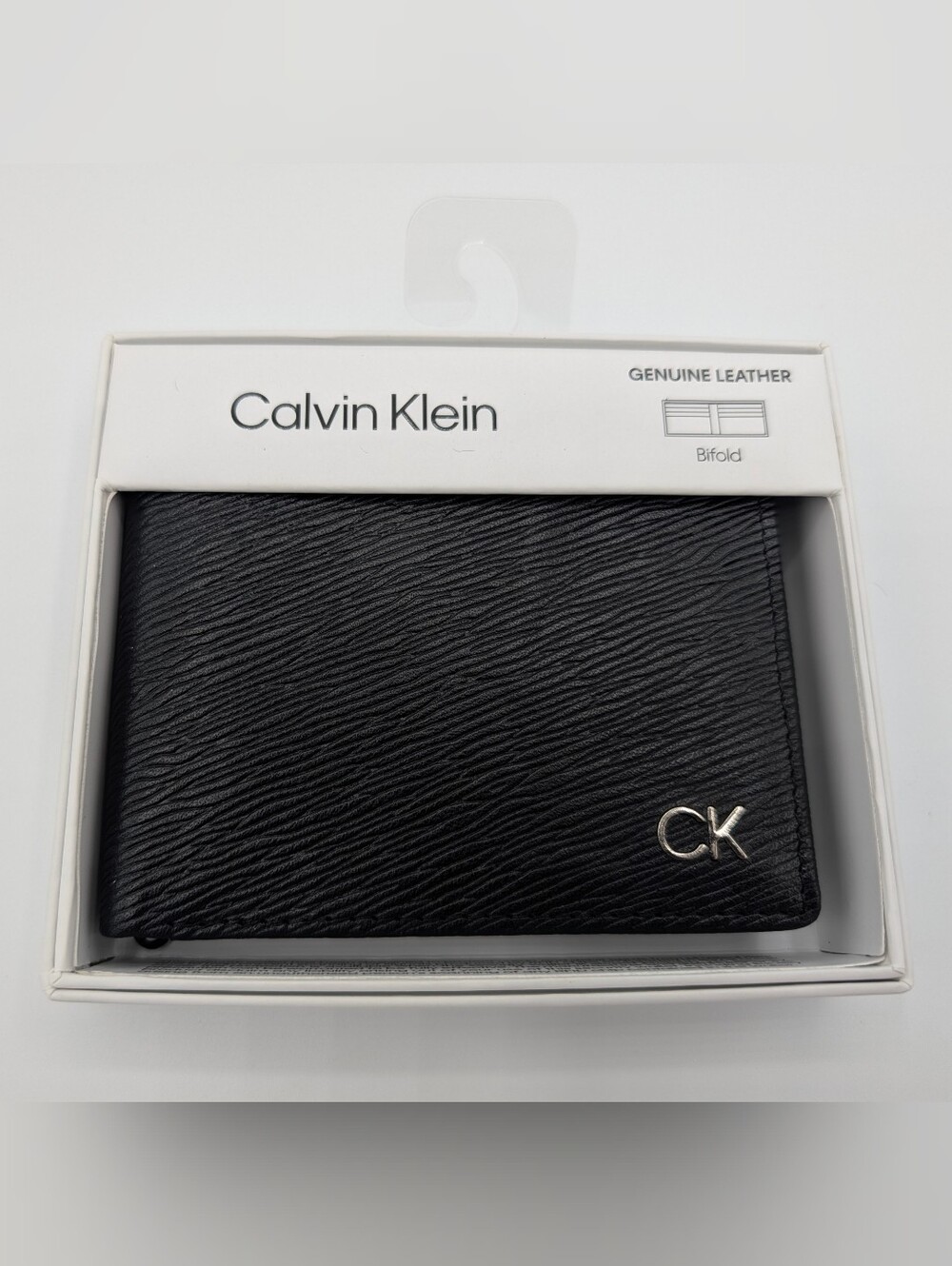 Calvin Klein Men's Genuine Leather Bifold Wallet - Brand New in Box